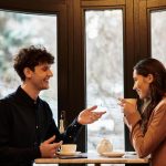 Δεν είναι "σπίθα" και δεν είναι "χημεία". 5 ανησυχητικά σήματα στα οποία δεν μπορείτε να κάνετε τα στραβά μάτια Δεν είναι “σπίθα” και δεν είναι “χημεία”. 5 ανησυχητικά σήματα