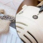 Τι σημαίνουν πραγματικά οι αριθμοί στο καλοριφέρ: ένας απλός τρόπος εξοικονόμησης κόστους θέρμανσης Τι σημαίνουν πραγματικά οι αριθμοί στο καλοριφέρ: ένας απλός τρόπος